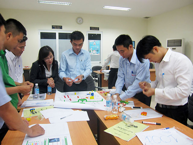 Kỹ năng bán hàng & chăm sóc Khách Hàng chuyên nghiệp - ISUZU (23 & 24.09.2014)