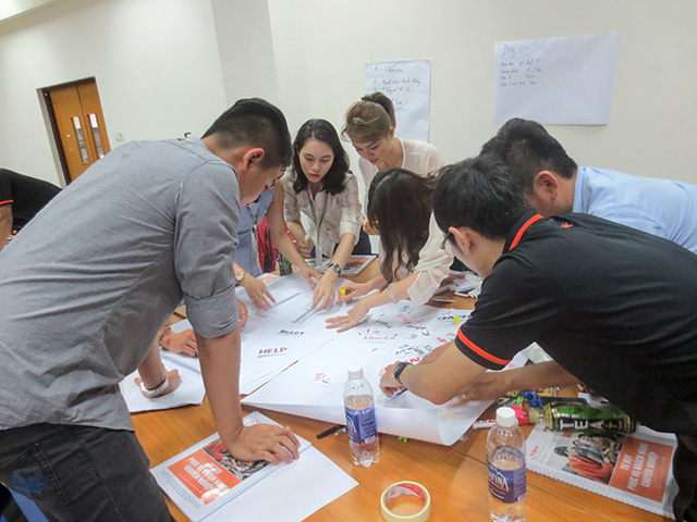 Tư duy phục vụ khách hàng chuyên nghiệp - Jetstar (10.05.2016)